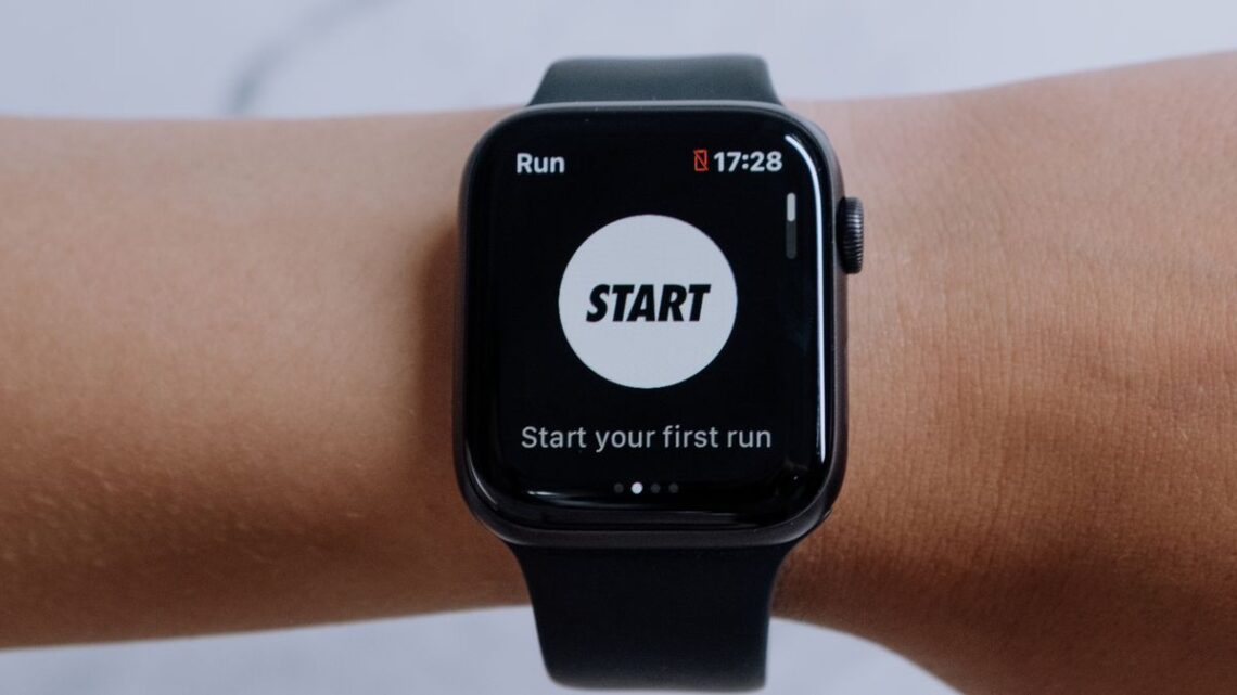 calories burned during exercise smartwatch workout screen 운동 칼로리 소모량